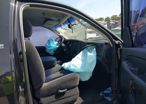 2002 Dodge Ram 1500 St из США, поврежденный, VIN 1D7HU16N62J200111